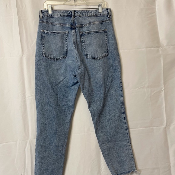 Garage High Rise Stonewashed Mom Jeans - Picture 6 of 9